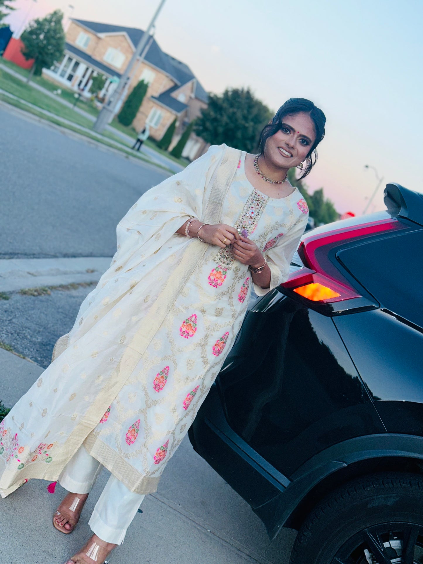 Banarsi suit
