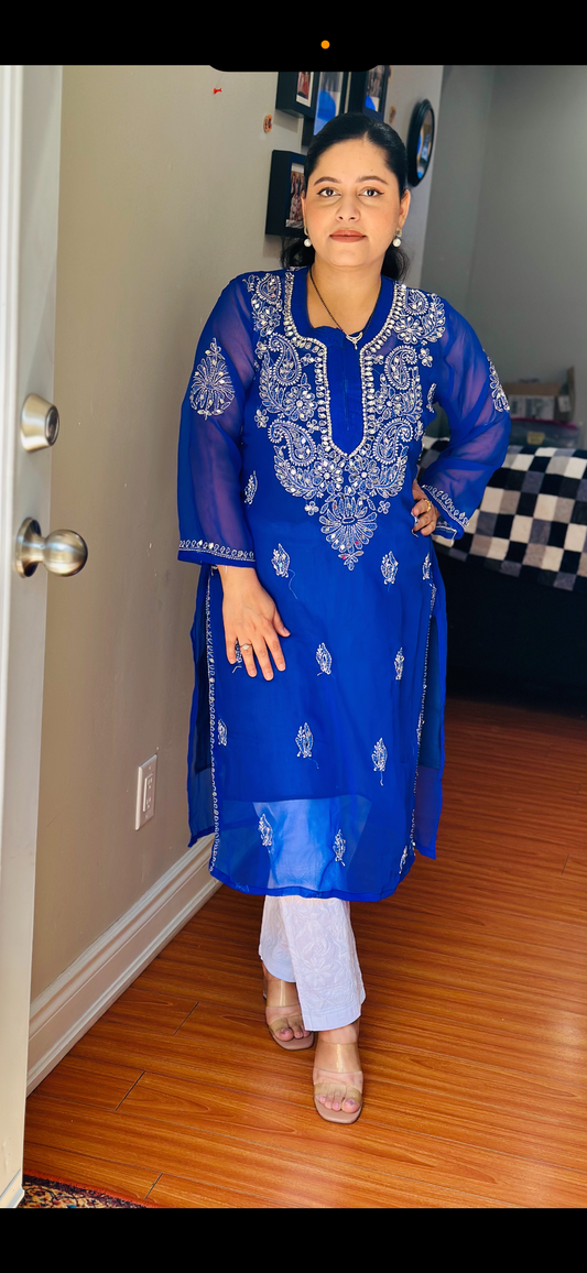 Chikankari kurti